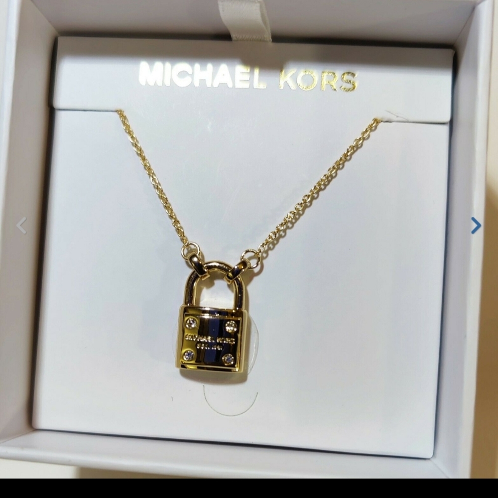 Brand New Michael Kors Gold Locket!!! - Picture 5 of 5